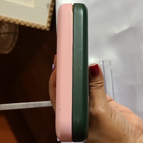 Kate Spade Glasses Case - Picture 5 of 14